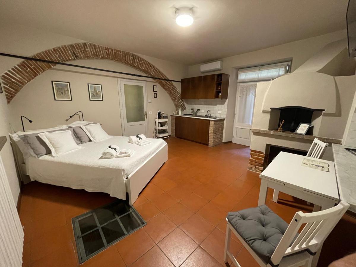 La Casa Nel Vicolo Apartman Altopascio Kültér fotó